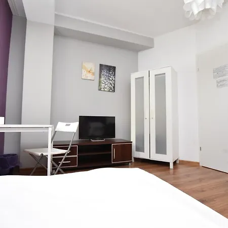 Hostel Dukes Aparthostel - Prywatne Wrocław