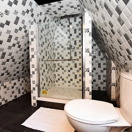 Hostel Dukes Aparthostel - Prywatne Wrocław