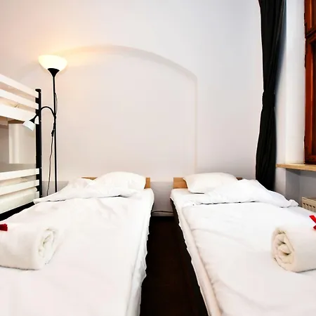 Dukes Aparthostel - Prywatne Hostel Wrocław