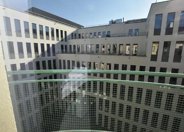 Dukes Aparthostel - Prywatne Vandrerhjem Wrocław