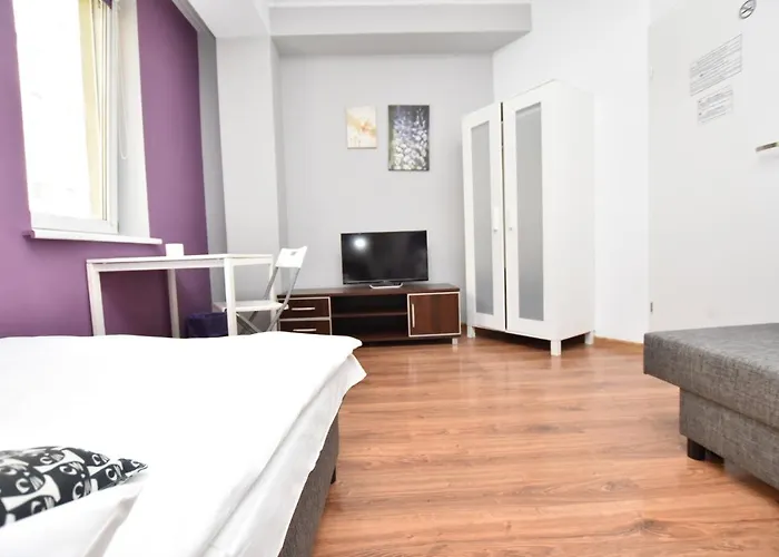 Dukes Aparthostel - Prywatne Albergue