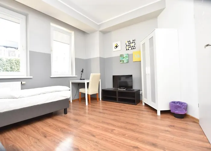 Dukes Aparthostel - Prywatne Auberge de jeunesse Wrocław