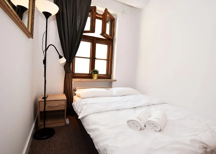 Dukes Aparthostel - Prywatne Auberge de jeunesse *